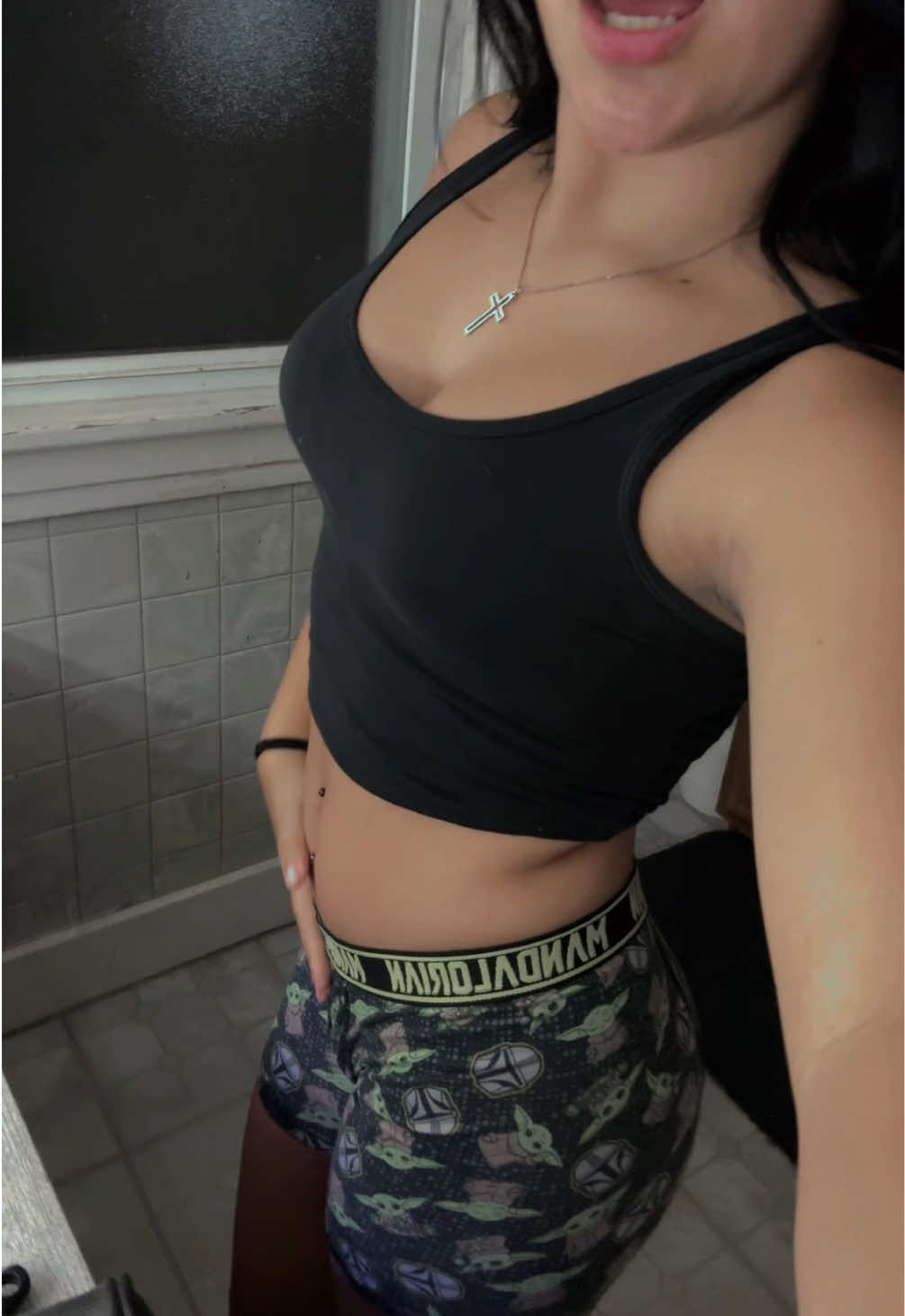 Eyes don’t lie 😼😛 #fypシ #fyp #fy #foryou #gymgirl #pretty #hot #trend #xyzbca #single 