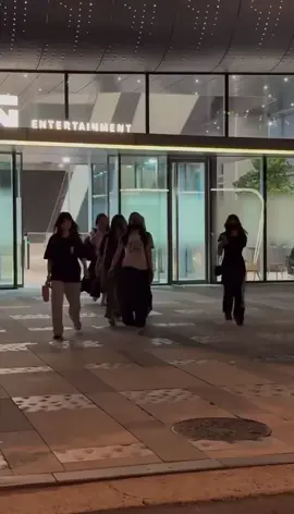NEXTMONSTER MEMBERS? Four trainees were seen leaving the YG building. #ygnewgirlgroup #ygngg #NextMonster #ygtrainee #fyp 