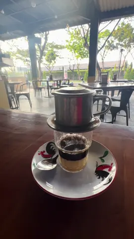 Kesini hanya pingin duduk santai sambil menikmati vietnam drip ☕️☕️☕️☕️#fypシ゚viral #fyppppppppppppppppppppppp 