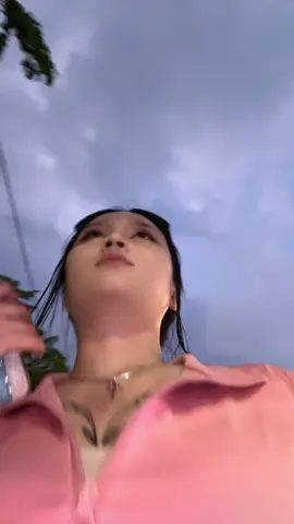 secandu itu hujanan,tp udah nya bikin sakit😖
