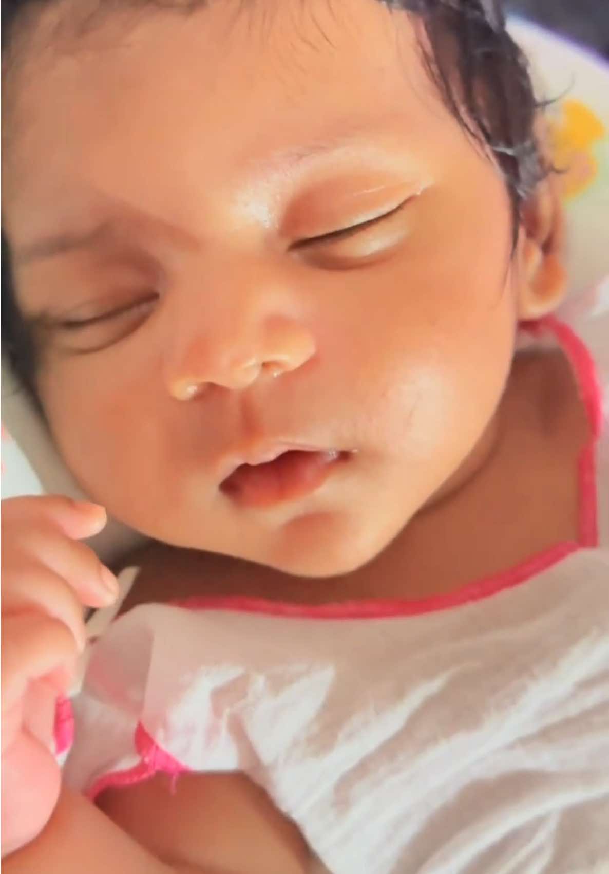 💘 #cutebaby #babylove #fypシ゚ #myfirstborn #trending #viral #onemillionaudition #aimimikelya #srilankan_tik_tok🇱🇰 #fyp #babygirl #creatorsearchinsights 