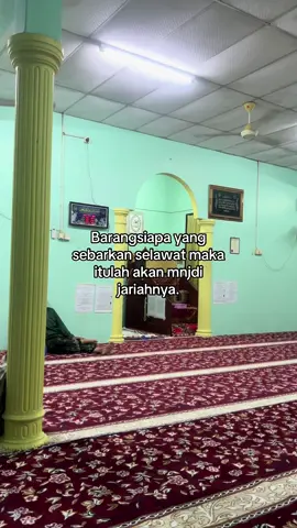 Selawat sat naa!!!😔#foryou #zikir #penenanghati #jumaat #allahummashollialasayyidinamuhammad #fypp #share 