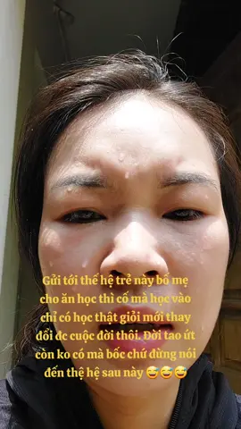 Gửi tới thế hệ trẻ này bố mẹ cho ăn học thì cố mà học vào chỉ có học thật giỏi mới thay đổi đc cuộc đời thôi. Đời tao ứt còn ko có mà bốc chứ đừng nói đến thệ hệ sau này 😅😅😅 #xuhuong  #trending #muusinh 