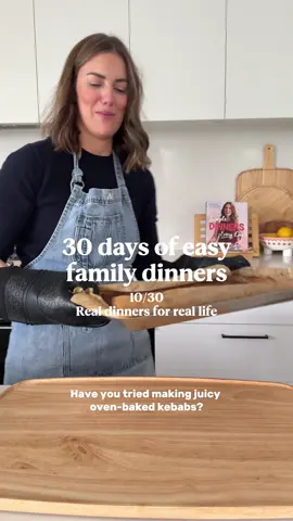 30 days of easy family dinner ideas 10/30 – Oven-baked Beef Kebab No skewers, no mess, just juicy spiced meat you can slice and serve on flatbread with all the good stuff. This is one of those “looks impressive but was actually very easy” recipes. You don’t need a barbecue, you don’t need fancy spices – just pantry staples, one tray, and 20 minutes in the oven. It’s giving kebab shop dinner... but better. I like to serve it with garlic yoghurt, sumac onions and warm flatbread – but you can build it out however you like. Leftovers reheat beautifully too. Find the full recipe on my website (link in bio!) or here 👇🏻 https://simplehomeedit.com/recipe/juicy-oven-baked-kebabs/ #fakeaway #beefdinner #easydinnerideas #kebabrecipe #simplehomeedit