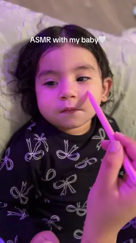 #asmr #asmrsounds #asmrvideo #sleepy #asmrtriggers #littlebaby #asmrtingles #asmrtiktoks #babyasmr #baby #asmrforlittleones #asmrforsleep #babyfever #babytok #lashes #lashesoftiktok #fyp #alisonrodriguez65 