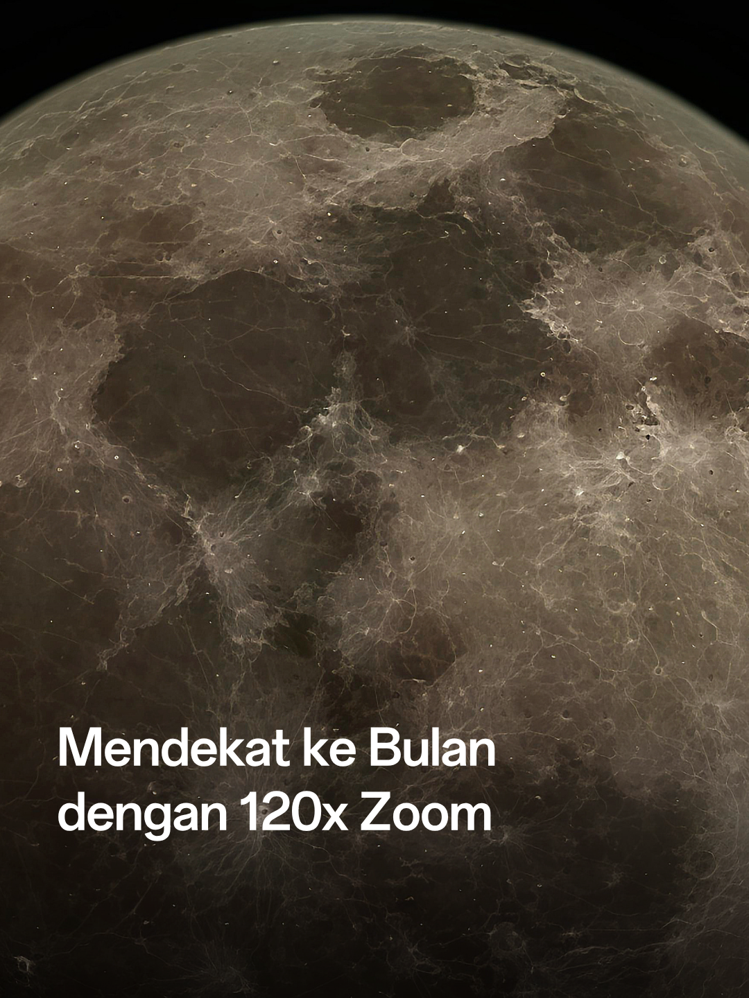 Melihat bulan di langit malam, tapi detail permukaannya terasa begitu dekat. Dengan 120x Zoom dari #OPPOReno14Pro, setiap lekukan dan cahaya di permukaan bulan terlihat jelas. Siap menjelajah keindahan luar angkasa dalam satu jepretan? #OPPO #OPPOIndonesia