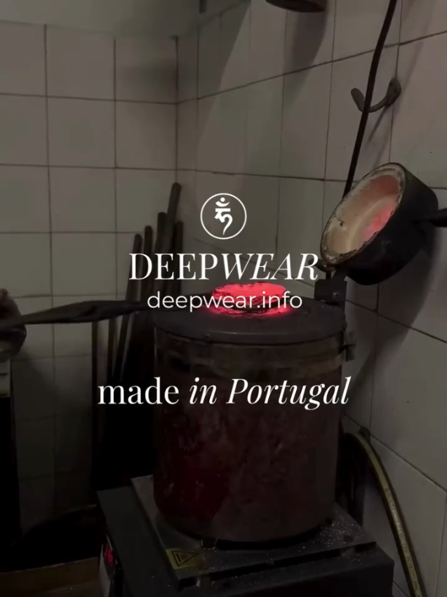 Founded in 2016 in Porto, Portugal, this jewellery manufacturer has built a reputation for minimalist design and timeless elegance. With a dedicated team of designers and skilled artisans, every piece is crafted in-house to ensure exceptional quality and attention to detail. ✨️ Sustainability is at the core of its philosophy, using only 100% recycled silver to create ethically sourced, high-quality pieces. Our global network connects you with the finest suppliers and factories worldwide, backed by the protection and support of the Deepwear team on the ground. 🌍 Get in touch at deepwear.info #SustainableJewellery #EthicalFashion #TimelessDesign #Handcrafted #GlobalNetwork 