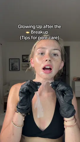 Peeling off the bad vibes fr 😌 @APRILSKIN USA  #APRILSKIN #APIRLSKINskincare #TikTokShopBackToSchool #tiktokshopcreatorspicks#calendulapeeloffmask #acnetreatment #bodycare #exfoliation #exfoliate #bodyacne #glassskin #tiktokshopfinds #sephora #ulta