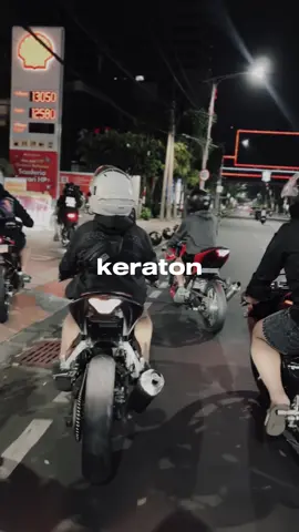 suroboyoans🤩 #foryoupage #r25 #mxking #cbr150r 