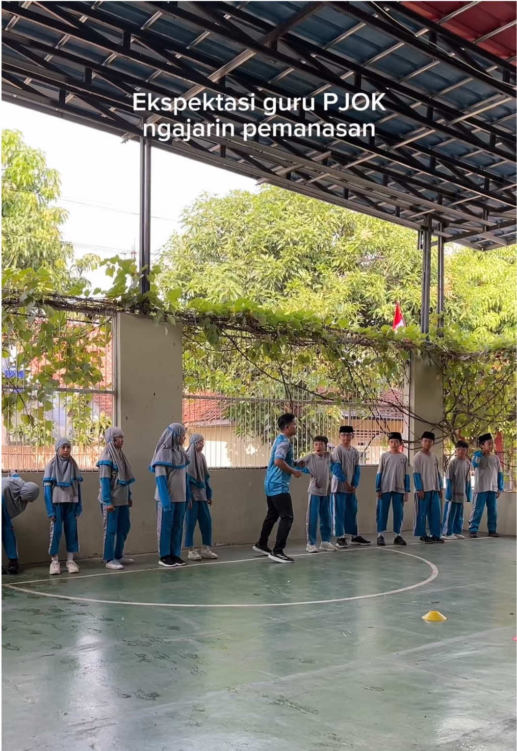 Gpp asal kalian bahagia aja deh #pjok #pjoksd #olahraga #olahragatiktok #fyp 