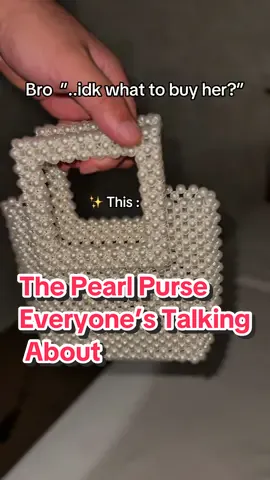 The Pearl Purse Everyone’s Talking About & for that price its crazy!! Grab it before they’re all gone! ❤️‍🔥 #giftforher #purse #fashiontok #christmasgift #tiktokshopcreatorpicks  