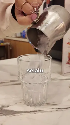 Buat kalian yg suka nanya, ini jawaban nya🥹🙏🏻 yg pake sound nya tag kita ya!🥰 Order klik link di bio kita!🥰 untuk lokasi bazaar cek di story kita!😉 credit: @riserrestorecoffeeco Available at: 📍Tadaima Kelapa Gading Jl. Raya Kelapa Nias, Gading Nias QB5/7, Kelapa Gading, Jakarta Utara (Samping Warung Tahu) 📍Tadaima Bakehouse Pluit  Jl. Pluit Sakti No.46, Pluit, Kec. Penjaringan, Jkt Utara 📍Tokopedia Tower Tokopedia Tower Ciputra World 2, Jl. Prof. DR. Satrio No.Kav. 11, RT.3/RW.3, Karet Semanggi, Jkt Selatan 📍Tadaima Bakehouse Mall Kota Kasablanka Jl. Raya Casablanca, No. Kav 88, Jakarta Selatan (Di area little tokyo Lantai UG) 📍Tadaima Bakehouse Gading Serpong Ruko North Sorrento No.5, Gading Serpong, Tangerang 📍Lotte Shopping Avenue Jl. Prof. DR. Satrio Kav. 3-5, Karet Kuningan, Kecamatan Setiabudi, Jakarta (Lantai 4, samping yoshinoya) 📍Propan Tower 14, RT.14/RW.4, Rw. Buaya, Cengkareng, Jakarta Barat 📍Baywalk Mall Jl. Pluit Karang Ayu Barat Blok B.1 Utara, RT.20/RW.2, Pluit, Kec. Penjaringan, Jkt Utara (Lokasi di lantai G, depan farmers market) 📍Jakarta Mori Tower (Lantai 13) Jl. Jenderal Sudirman No.Kav 40-41, RT.9/RW.1, Bend. Hilir, Kecamatan Tanah Abang, Jakarta 📍Menara Astra Jl. Jenderal Sudirman No.Kav.5-6, RT.10/RW.6, Karet Tengsin, Kecamatan Tanah Abang, Kota Jakarta Pusat, Daerah Khusus Ibukota Jakarta 10220 #explorereels #bakery #kulinerviral #tokokuejakarta #japanesemilkbun #jualrotijakarta #rotijakarta #makananviral #kulinerjakarta 