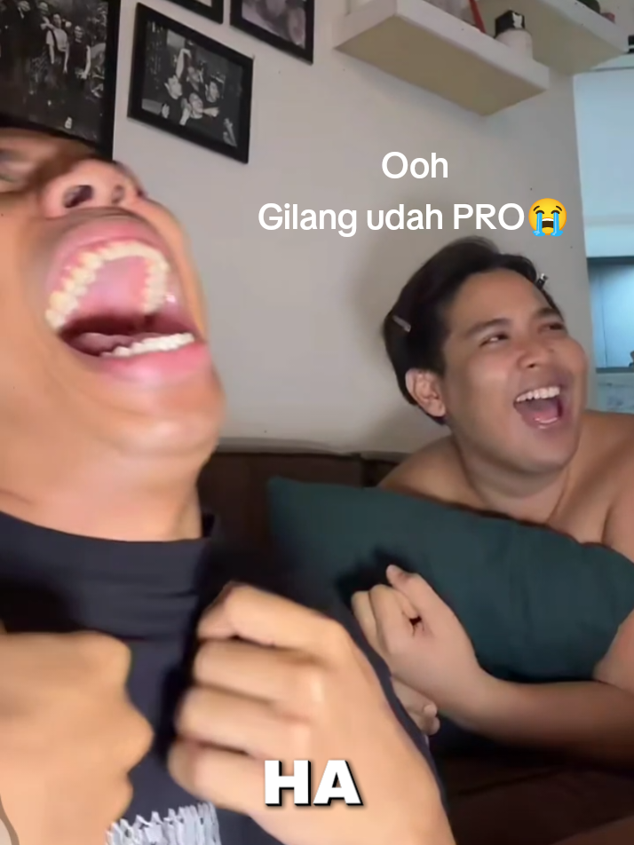Percakapan seperti apa inih😭 #fyp #ehan #gilangsamiadji #emilmario #ngakak #ngakakkocak #ngakakabis 