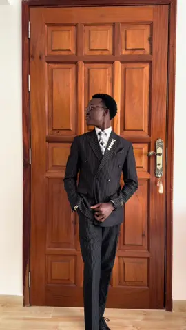 Outfit of the day 🩶🖤💫 #kenyantiktok🇰🇪 #kenyantiktok #tiktokkenya🇰🇪 #tiktokkenya #shawndalmas #fyp 