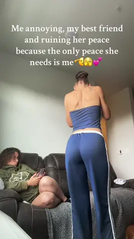 Damn straight 🤣 she loves me I swear 🤣🤣🤣💕✨ #bestfriend #dance #trending #fyp 