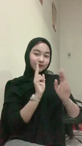 eh eh bagoyang dlu ey 😝💃#fypdongggggggg #goyang #4u 