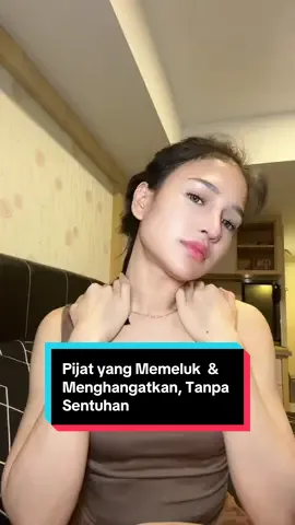 Santai di mana saja, kapan saja bareng 😍 @BomidiOfficialStore  #bomidiid #bomidimp2lite #alatpijatkaki #pijat  