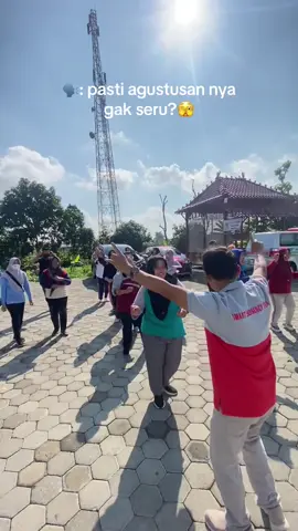 Hallo sobat sehat!!! jangan lupa peregangan yaaa biar otot-otot sendi kita tidak kaku😙😙 #hutri #agustusan #80thmerdek #puskesmasguntur1 #joss #fyp 