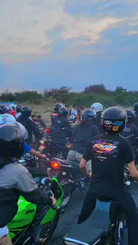 Minggu sore nee wong Jogja ? #jogjaraceway #landasanpacudepok #jogja #jogjaistimewa #pantaidepok 