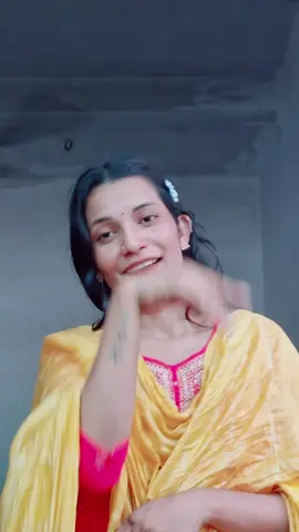 शरीर मरेपनि आत्मा मर्दैन भन्थे  यहाँ बिपरीत भईदियो आत्म मरिसक्यो तर सरीर मरेन 😔#haripriyasoni1 