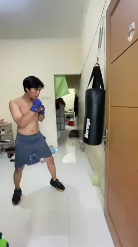 yang namanya proses cuman hanya tunggu waktunya tiba🥊🔥🔥 #CapCut #biyon #bakutumbu #muataitiktok #muataitiktok #muaythai #boxingtraining #boxing #muataitiktok #bakutumbu #biyon #tiktokindia #tiktokviral #latihan #tiktok #boxing🥊 #biyoncombatshobiz #boxingday 
