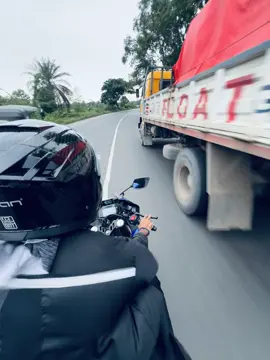 থাকতে কদর করিয়ো হারিয়ে গেলে আফসোস করেও কুল পাবা না,🙂#adnanomar #foryou #highlife💫🍁 #fly #foryoupage #viral #tiktok #viralreels 