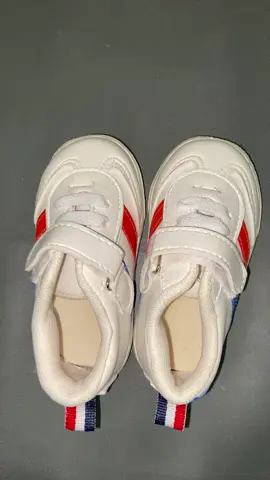 Sepatu anak bisa dipakai anak cwe dan cowo #fyp #sepatuanak #sepatuanakunisex #sepatuanakkekinian #sepatuanaklakilaki 