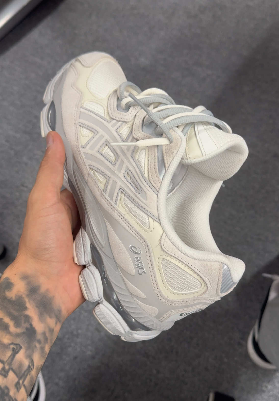 GET YOUR PAIR NOW | LINK IN BIO #asics #fyp #viral #27af1ropez #gelnyc 