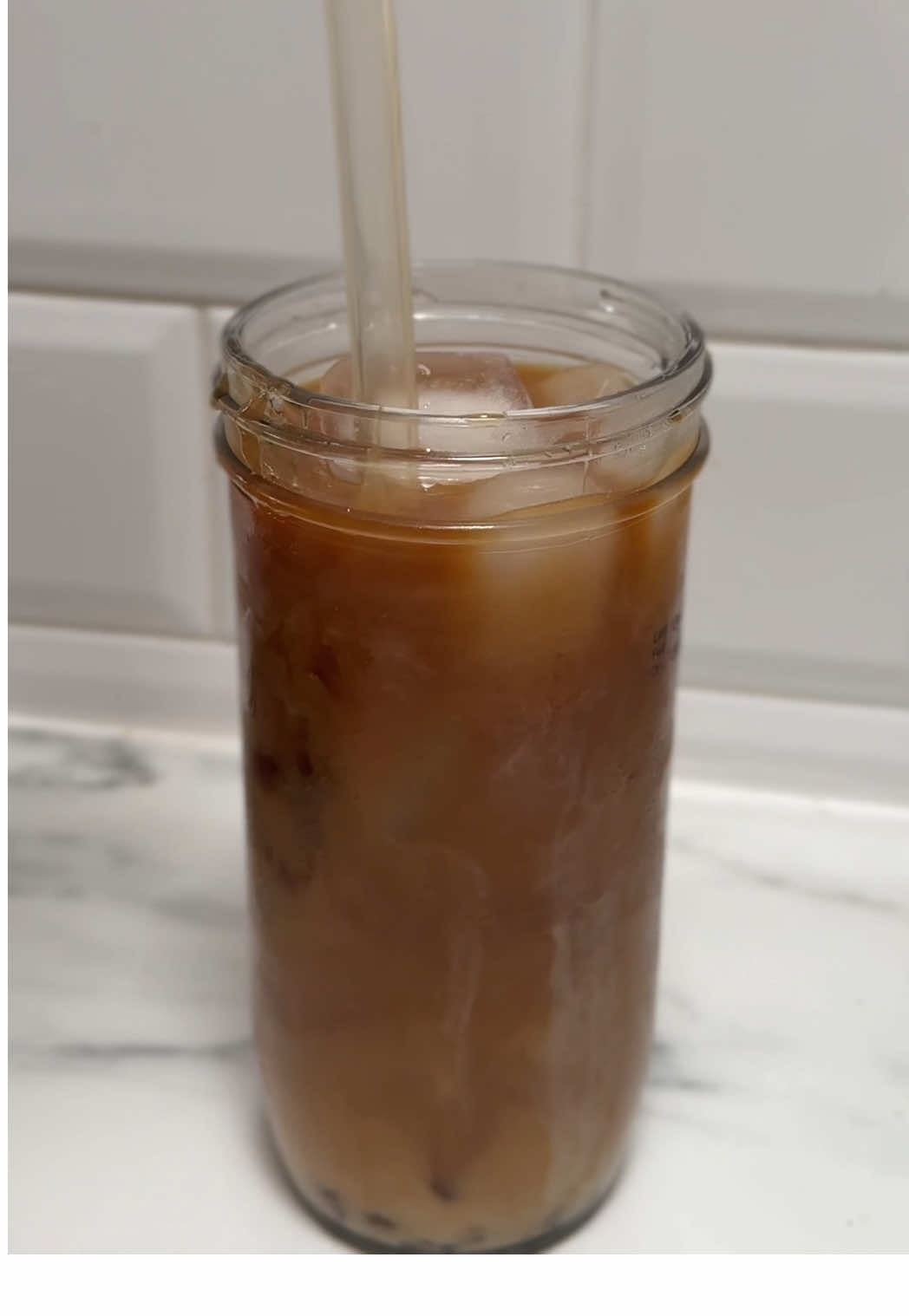 Anzeige <3 Was ist euer ultimative Girl Math Trick? Also ich mache mit den SENSEO®️ Coffee Pads und der SENSEO®️ Cold Brew Flasche meine Iced Coffee ganz einfach zu Hause, anstatt ihn jeden Tag zu kaufen… Und ihr könnt das ganze jetzt auch 5x gewinnen, klickt dafür einfach auf den Link in meiner Bio, um zu den Teilnahmebedingungen zu kommen! Das Gewinnspiel steht in keiner Verbindung zu TikTok. Für sämtliche Belange des Gewinnspiels ist SENSEO®️ als Gewinnspiel-Betreiber verantwortlich. #senseodeutschland #senseocoldbrew #einfachgutercoldbrew