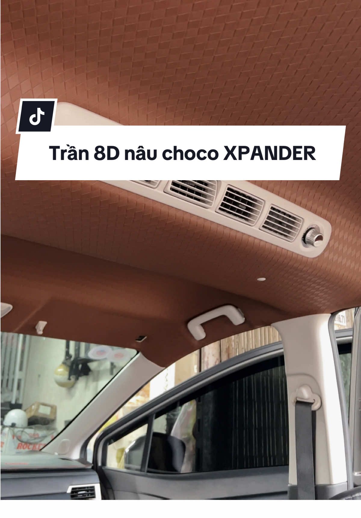 Trần 8D màu chô cô lách đây cô chú anh chị 😎 Hotline 0888.353.842 #anhthiauto #401 #anduongvuong #quan5 #innova #xpander #veloz #tranda #tranda8d #trầnda #trầnda8d #bọc_trần_da_ô_tô #dán_ trần_da #boctranxeoto #boctrandaoto #boctranotosaigon #boctranotohcm #trần8d