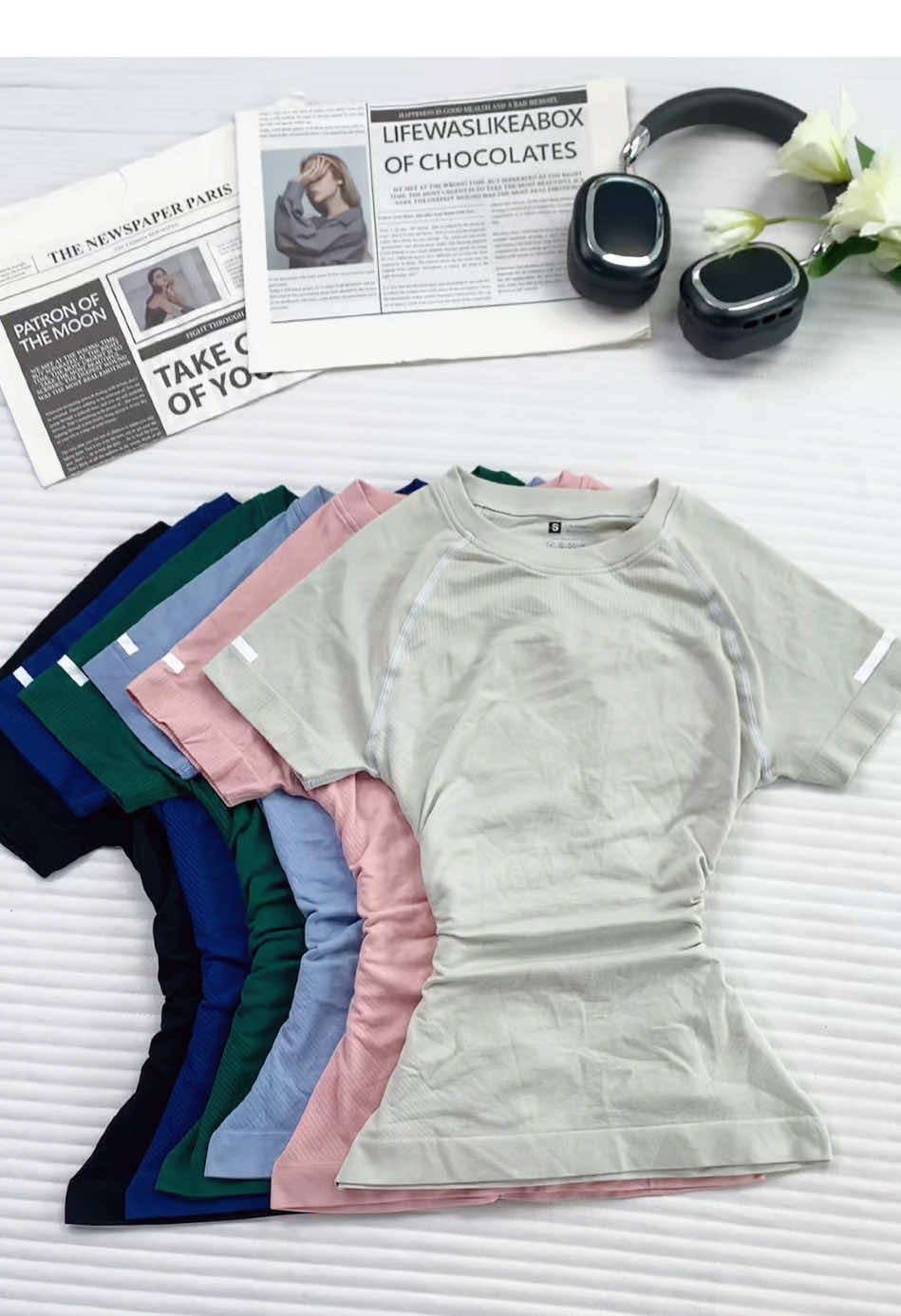 Love these everyday work / workout tees. Buttery soft yet breathable, feels like you’re wearing nothing 🤭#workoutshirt #gymgirls #gymootd #gymshirt #womensgymwear#dealsforyoudays #fyp 