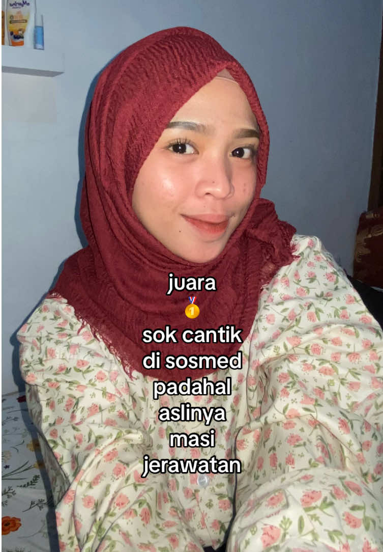 tapi emang cantik wlee😜#acnefighter #acneproneskin #fotolive #acne #tren #fyp 