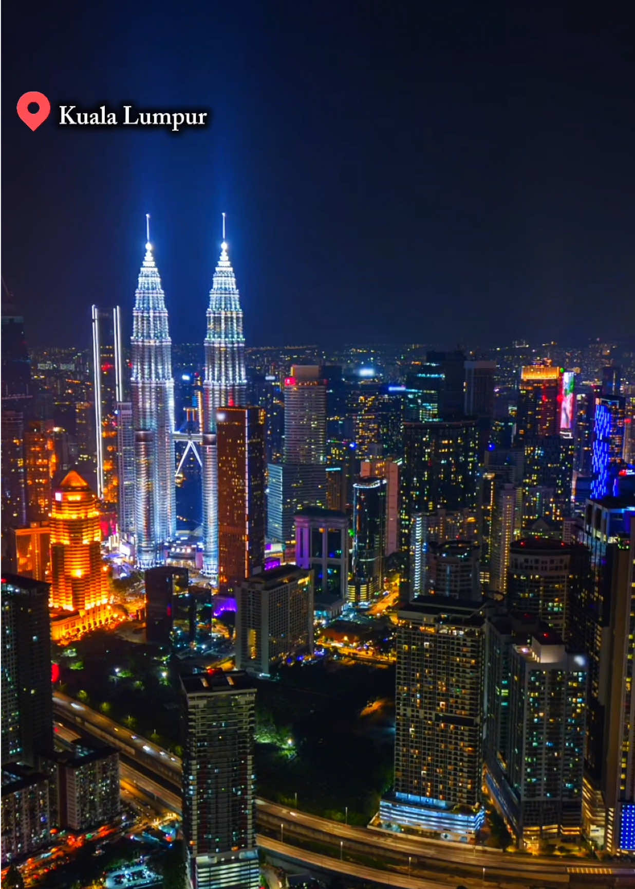 “Kuala Lumpur 🇲🇾 : Discover Kuala Lumpur – Heart of Malaysia 🇲🇾❤️” #kualalumpur #kualalumpurmalaysia #malaysiatravel #travel #travelreels #asiatrip #shortTravelVideo #tiktoktravel #BeautifulDestination #asianVives #kualalumpurHistory #AbuoutTheKualalumpurMalay #exploremalaysia #cityview #wonderscometrue 