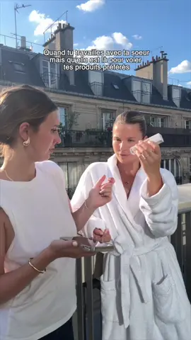 Collaboration commerciale / pov tu travailles avec ta soeur, et elle veut te voler ton indispensable le Teint Idôle Ultra Wear Care and Glow @Lancôme #lancomemakeup #teintidoleultrawear