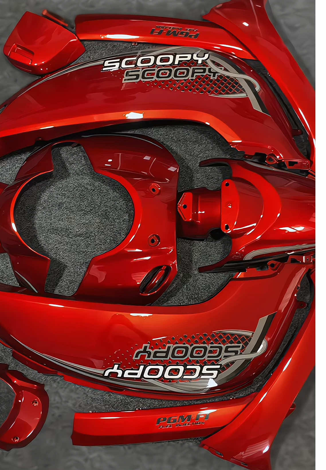DONE REPAINT , PERMEN MERAH SCOOPY🔥🔥🔥 . . ❌ tidak menjual body ❌ Yang mau repaint / tanya