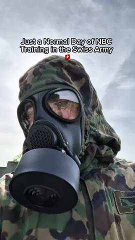 Trying tear gas without a  mask...never again 😂  #fyp #foryoupage #foryou #swissarmy #schweizerarmee @VT S 47 / E CT 47 
