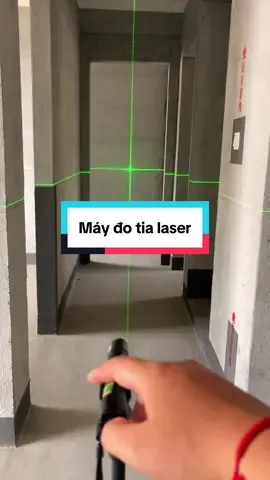 Máy đo tia laser đo chữ thập.