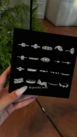 ASMR packing~  #asmr #jewelry #asmrpacking #packing #packingorders #asmrpackingorder #unboxing #jewelrybusiness #asmrpackagingjewellery  #asmrpackaging #jewelrymaking #jewelrypackaging #asmrpackingjewelry #orderpacking #orderpackingasmr #packagingorders #package #packageorders #packaging #packanorderwithme #jewelrybusiness #jewellery #smallbusinessowner #SmallBusiness #goldjewelry #handmadejewelry #asmrsounds 
