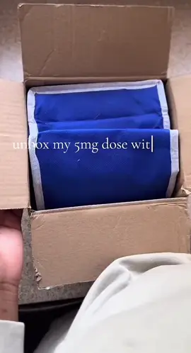 Unboxing the order of the mounjaro 5mg #mounjaroinjection #mounjaro #mounjaroweightloss #mounjaroweightloss #mounjarojourneywithsadaf #mounjarojourney 