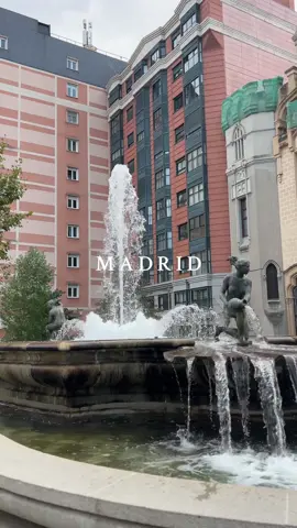 #travelworld #travel #traveltiktok #traveltips #travelling #spain #madrid 