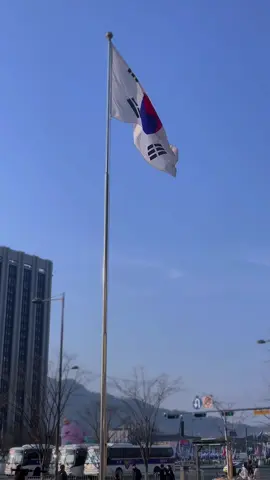 Duh kapan bisa jalan jalan bareng kamu di seoul😂#CapCut #pmikorea🇮🇩♡🇰🇷 #gtogkoreaselatan🇲🇨🇰🇷 #tkikorea🇰🇷🇮🇩 #cilcap24jam #cilacappride #fyppppppppppppppppppppppp 