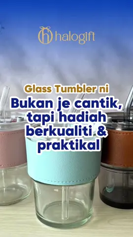 Replying to @adirah_shop Tq! 😍 Betul, bukan je cantik tapi berkualiti dan praktikal ✨ Set Glass Tumbler ni antara hot selling items yang menjadi pilihan sebagai corporate gifts untuk pelbagai event oleh ramai pelanggan Halogift. Antaranya ialah untuk : 🎀 Customer appreciation  🎀 Seminar Gifts  🎀 Dinner Gifts  🎀 Welcome Gifts  🎀 Hadiah Kecemerlangan  Dan banyak lagi ! 😃 Untuk tempahan Set Glass Mug ini,  setiap set anda dapat :  💜 Glass Tumbler with sleeve & lid - boleh pilih warna  💜 Glass Straw  💜 White window box  💜 Ribbon decoration - boleh pilih warna ikut tema event 💜 Custom tag / sticker - boleh custom letak logo & any wording  Set ni juga sekarang ada harga promo jimat kaw kaw tau. Korang yang bakal adakan event, baik book sekarang. 😃 Klik je link di bio 😉  https://halogifthq.wasap.my/ https://halogifthq.wasap.my/ https://halogifthq.wasap.my/ #glasstumbler #corporategift #celcomdigi #business #customgiftbox #customgifts #dinnergift #staffappreciation