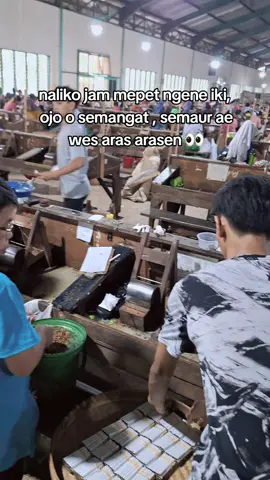 5 dino kerjo kesel e 7 dino 7 wengi , lagek turu ngimpi kepor 😭😭 #pabrikrokok #kulipabrik 