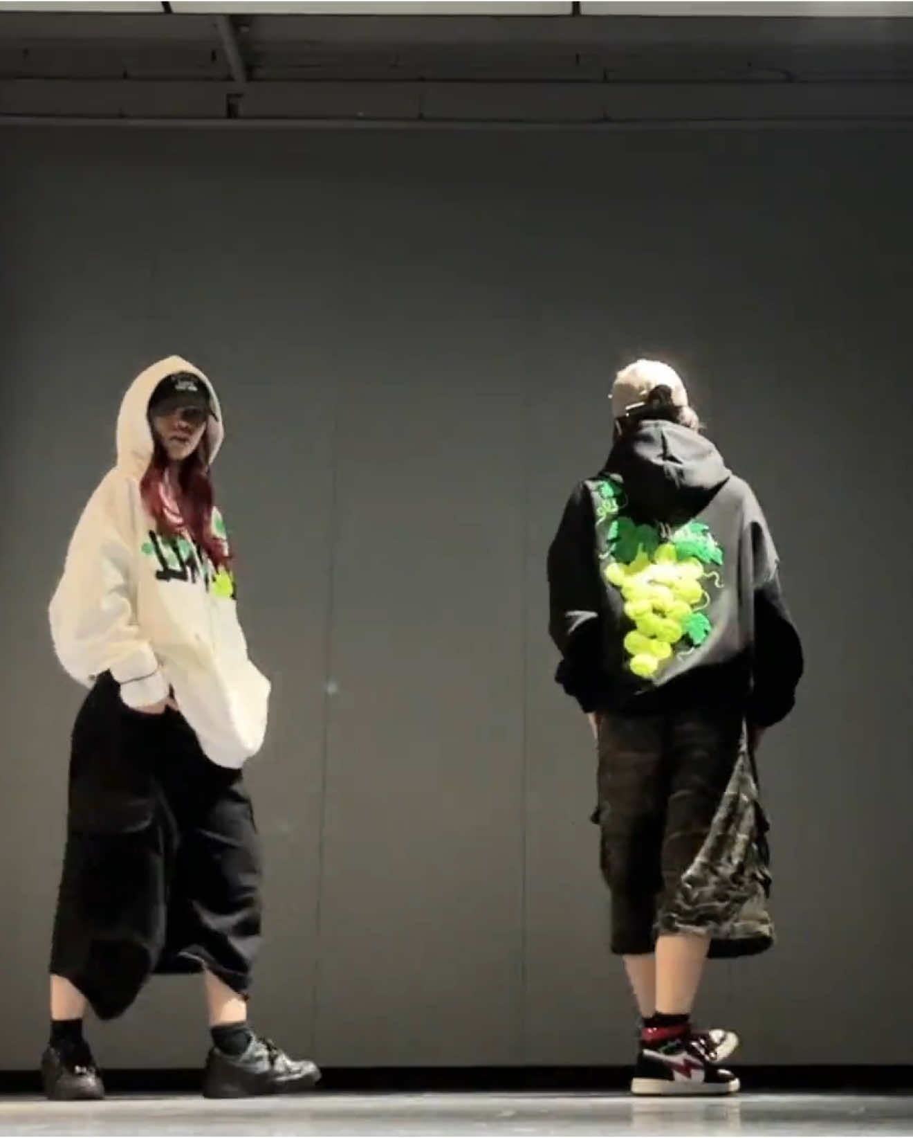 This card dance is really cool #Dance #fpy @Benny 