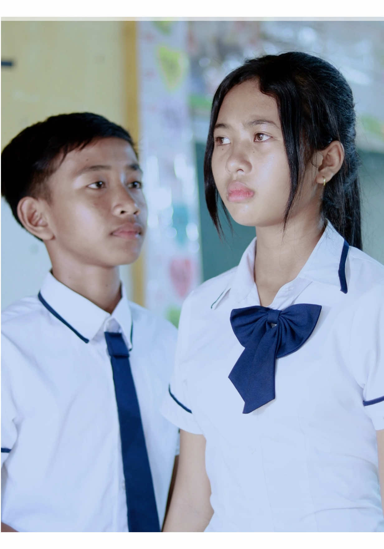 How Would She Feel? 💔 When Her Boyfriend Gets Love from Others #seavhor #StudentLife #TrueLove #LoveInClass 