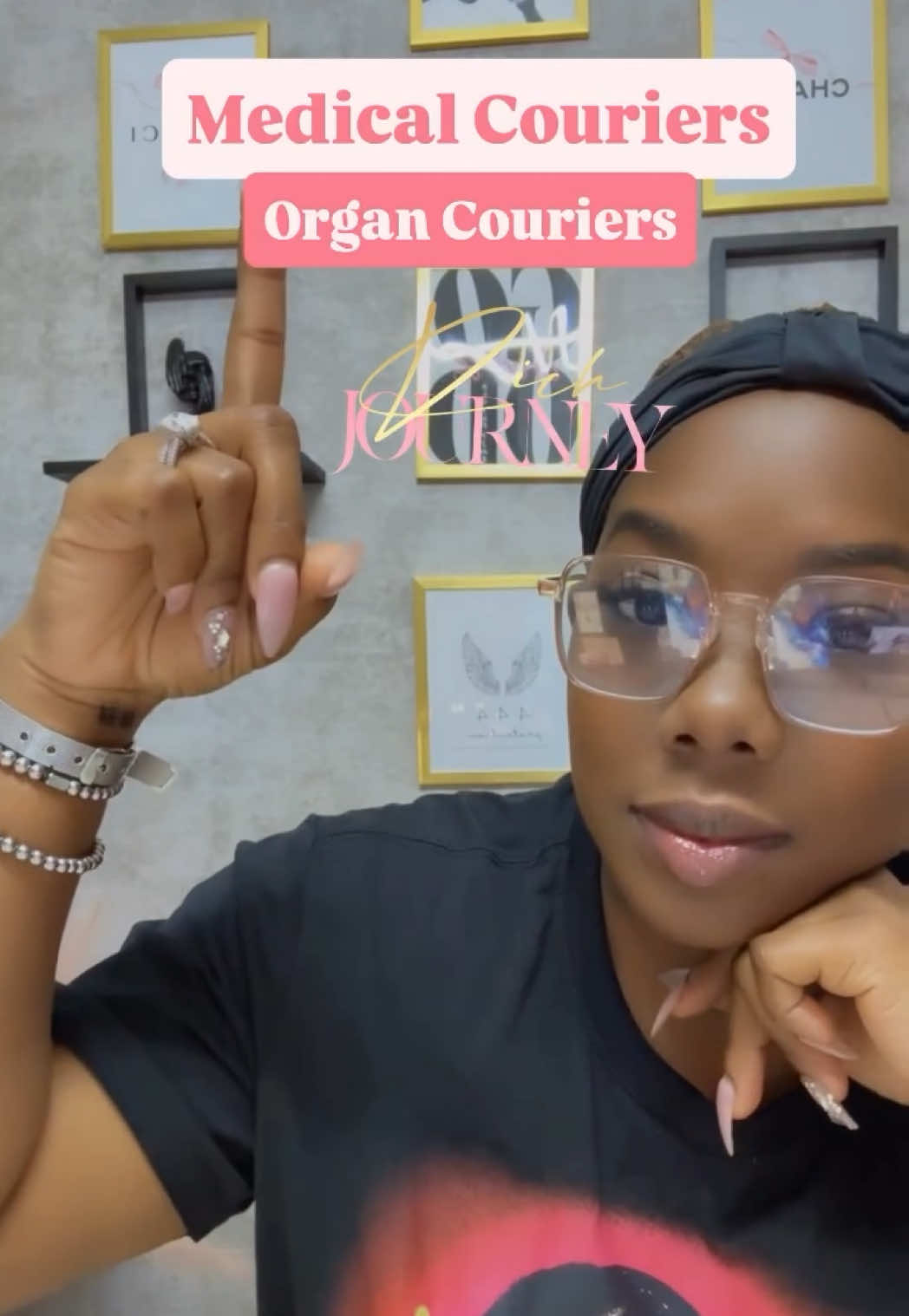 24 HOURS ONLY. $300-$600 per trip. 100K+ income potential. The medical courier bag is wide open — but not for long. My 2-hour Organ Courier Masterclass replay (plus ebook, organ companies to apply with, email templates, and more) is normally $497. Right now… $97. $24.25 with Afterpay or Klarna. After that? Back to full price. Comment REPLAY before the clock runs out. #medicalcourier #sidehustle #financialfreedom #richjourney 