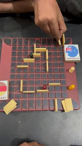 Winning strategies in our favorite wall chess game  #Tiktok #gameplay #challenge #fyp #creatorsearchinsights #fun 