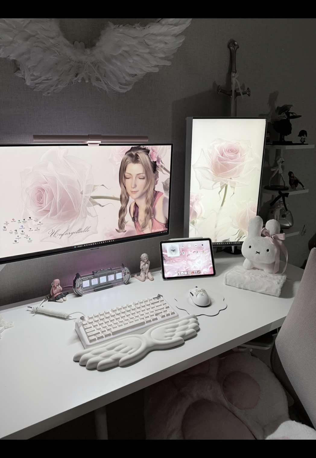 Look how pink is sooo prettyyy 🌸🌷  wallpaper credits : @hales 𝜗𝜚  #pcsetup #GamingSetup #girlysetup #cutesetup #pink #techtok #GamerGirl #miffy #coquette 
