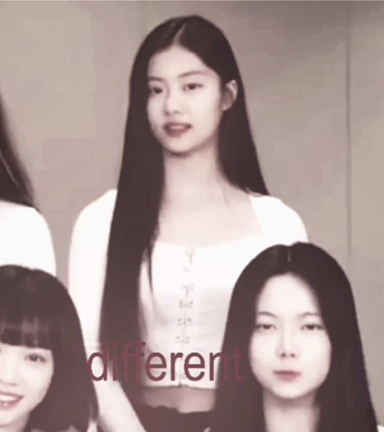 #kimgaram　﹒　𝜗᧓    garam we miss you. this isn’t hate to any of le sserafim obviously i love my girls with my whole heart . more or so just about the situation w garam #kimgaram #꒱ྀི১ #lesserafim #foryou #viral #goviral #blowmeup #blowup #foryoupage #fyp #fyppppppppppppppppppppppp #fypシ゚ #lesserafimedit #edit #kpop #kpopedit 