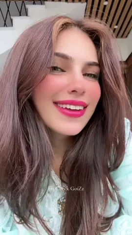 Live aoun?  #laraibkhan #outfit  #views #fypシ゚ #fitcheck 